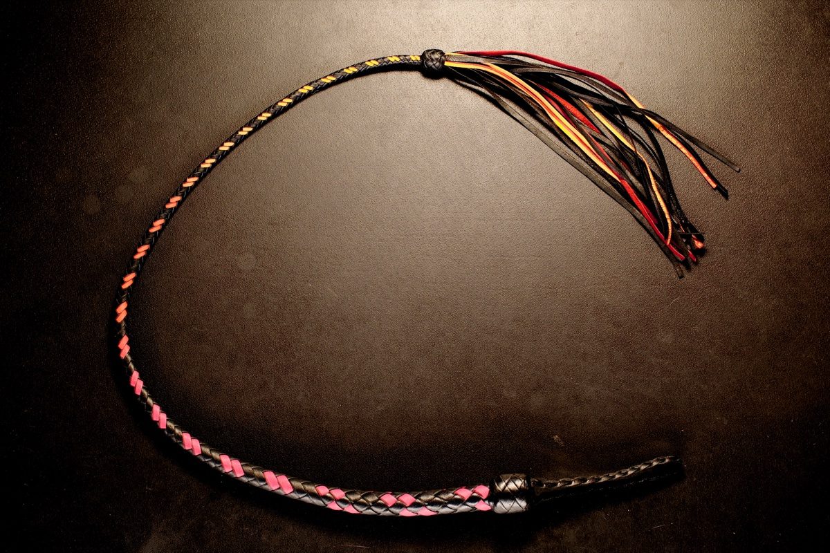 Devils' Paint Brush - Extra long galley whip